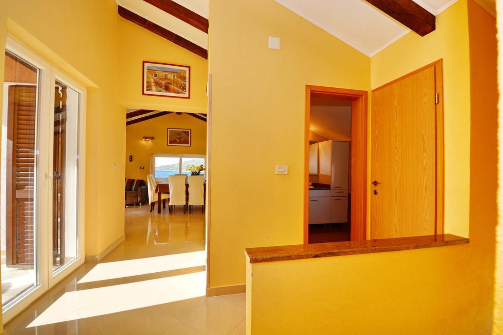 Apartments Sol Солине Екстер'єр фото